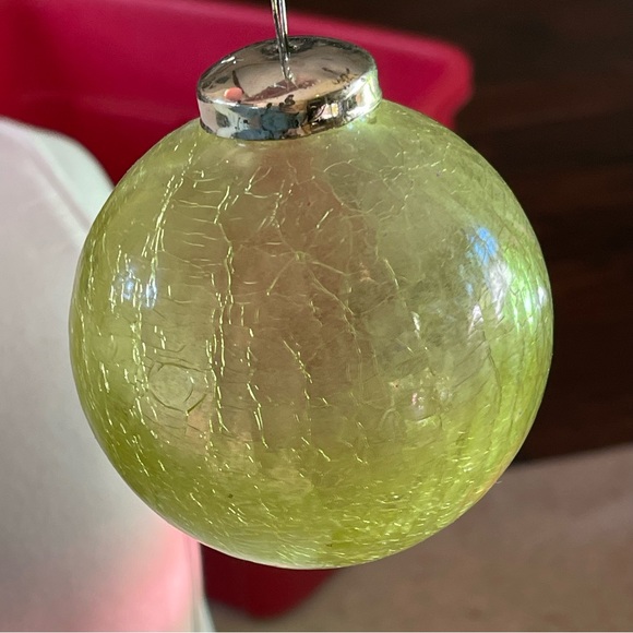 - Vintage Crackled Glass Ornament - Picture 4 of 7